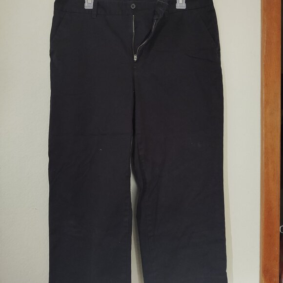 GAP WOMEN'S SIZE 14 BLACK WIDE LEG CROPPED TROUSER PANT DOUBLE BUTTON KHAKI PANT - Picture 3 of 6